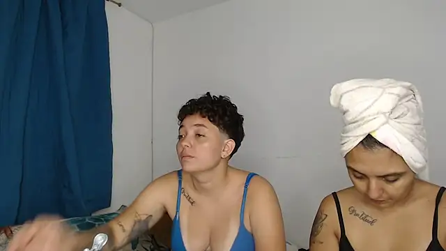 Snapshot of kathy_luisa chatting on 10.01.25 kathy luisa online show from 10.01.25