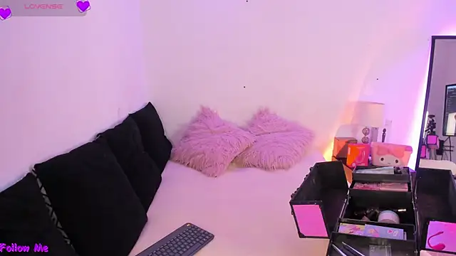 SophieRossi online show from 10.23.25