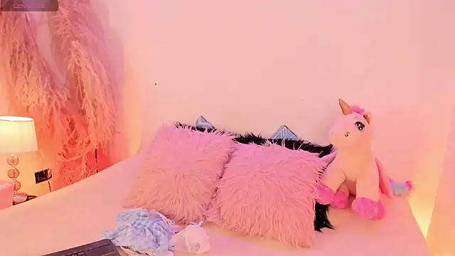 SophieRossi online show from 12.14.25