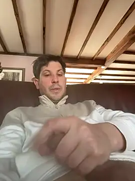 Snapshot of Taxidriver1988 chatting on 05.13.26 Taxidriver1988 online show from 05.13.26