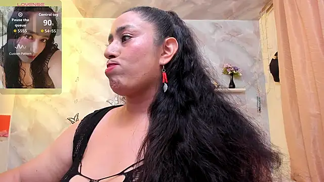 Snapshot of agathaxxx-69 chatting on 11.09.25 agathaxxx-69 online show from 11.09.25