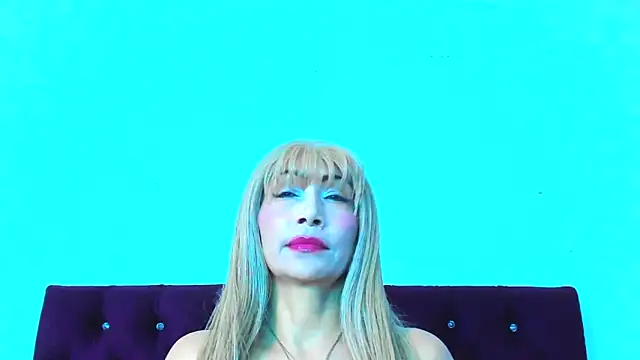 Snapshot of almabeckelt chatting on 03.30.26 almabeckelt online show from 03.30.26