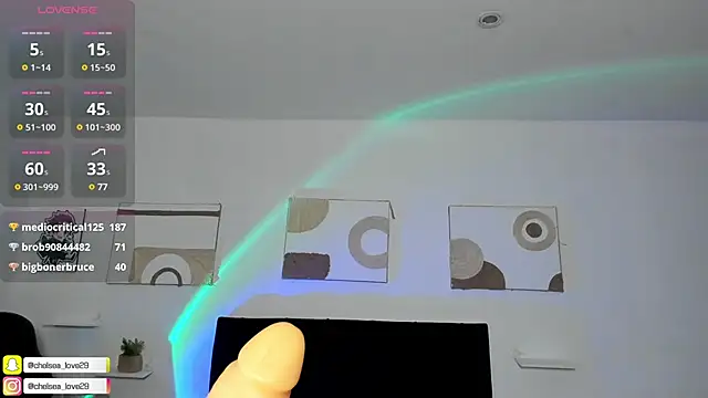 Snapshot of chelsea_morrison1 chatting on 12.20.24 chelsea morrison1 online show from 12.20.24