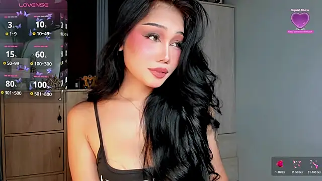Snapshot of Icon1c_LiLy chatting on 06.28.26 Icon1c LiLy online show from 06.28.26