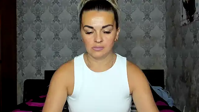 Snapshot of NicoletMoore chatting on 07.30.26 NicoletMoore online show from 07.30.26