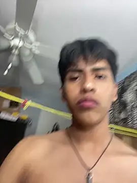 Snapshot of Morahot chatting on 02.07.25 Morahot online show from 02.07.25