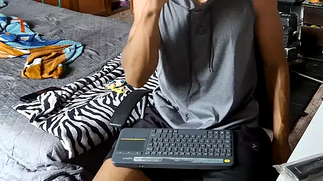 Snapshot of Jhon_wich chatting on 01.25.25 Jhon wich online show from 01.25.25