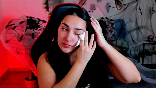 CeceliaJohnson online show from 10.21.25