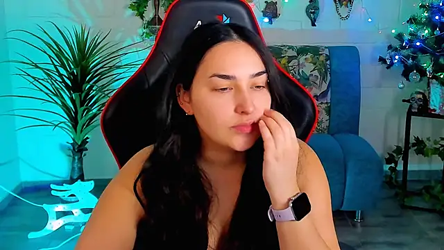 CeceliaJohnson online show from 12.17.25