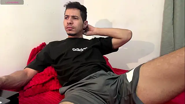 Snapshot of steven_clain chatting on 03.07.26 steven clain online show from 03.07.26