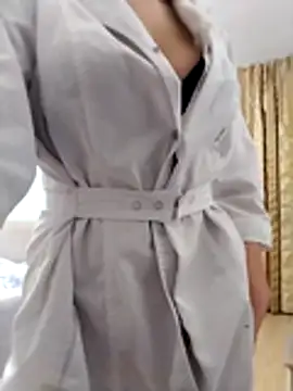 baby sweet girl  online show from 11.21.25