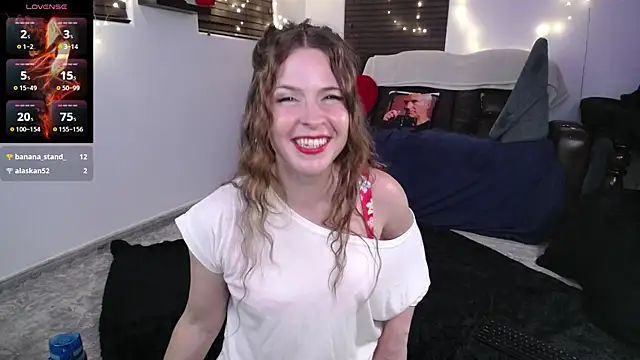 Snapshot of Scarlett_Gushes chatting on 07.26.26 Scarlett Gushes online show from 07.26.26