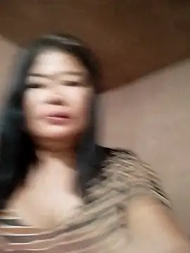 Snapshot of lickmepussy21 chatting on 04.17.26 lickmepussy21 online show from 04.17.26
