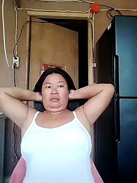 Snapshot of lickmepussy21 chatting on 04.29.26 lickmepussy21 online show from 04.29.26