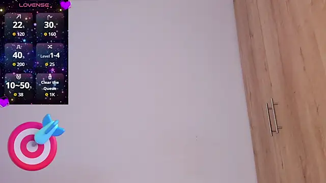 Snapshot of Eva_paradisee chatting on 10.21.25 Eva paradisee online show from 10.21.25