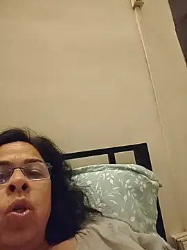 Susannemilf online show from 03.17.26