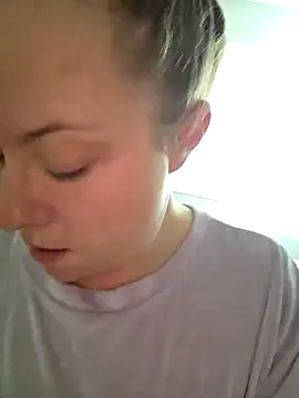 julimonroe online show from 02.02.26