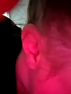 julimonroe online show from 02.15.26