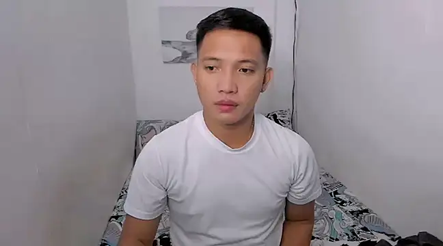 xSebastian19 online show from 02.10.25