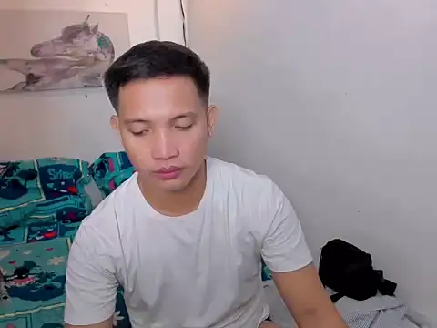 xSebastian19 online show from 12.21.25