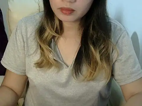    zurIII09  online show from 09.10.25