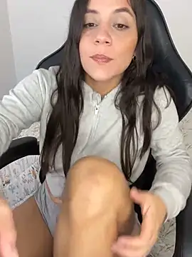 Snapshot of EmmaGrace1999 chatting on 03.13.26 EmmaGrace1999 online show from 03.13.26