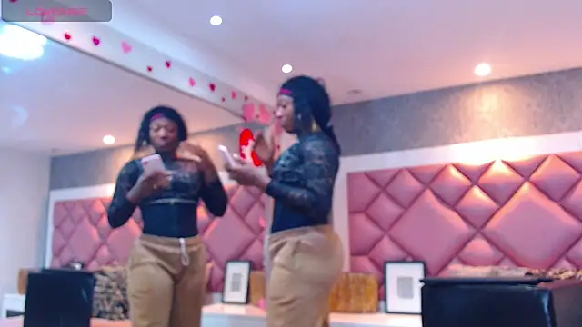 DanielaDuff online show from 10.30.25