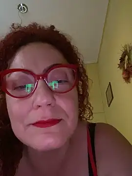 Snapshot of playcouple45 chatting on 09.10.25 playcouple45 online show from 09.10.25