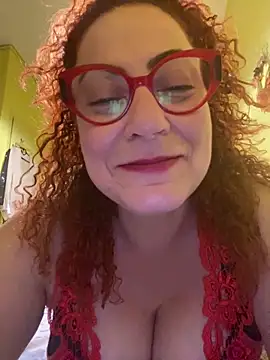 Snapshot of playcouple45 chatting on 09.29.25 playcouple45 online show from 09.29.25