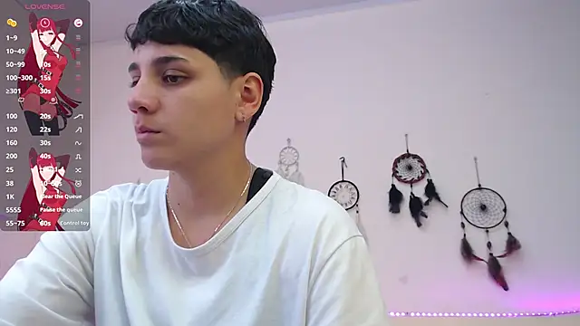 bad giirl  online show from 03.13.25