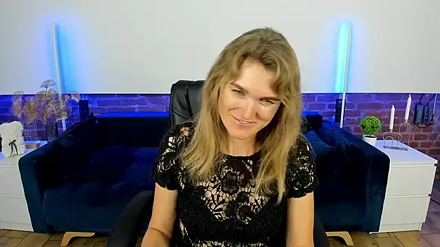 Snapshot of Anabell_xxx chatting on 09.11.25 Anabell xxx online show from 09.11.25