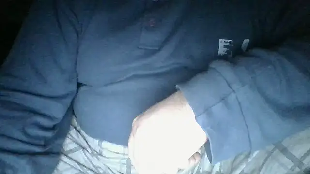 Snapshot of Anderrust chatting on 02.20.25 Anderrust online show from 02.20.25