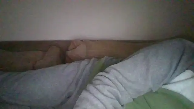 Snapshot of Anderrust chatting on 11.02.25 Anderrust online show from 11.02.25