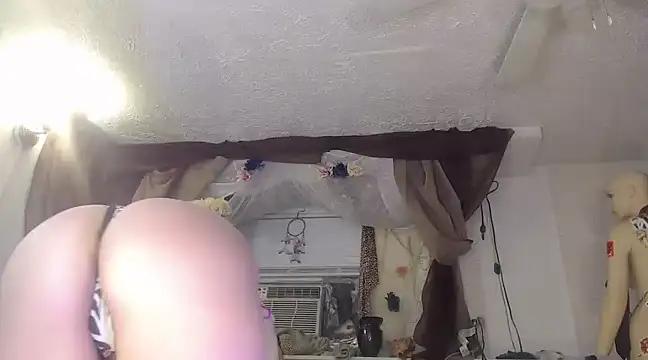 MaxiMillz online show from 01.05.25