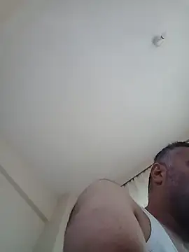 Snapshot of kevgir08 chatting on 05.03.26 kevgir08 online show from 05.03.26