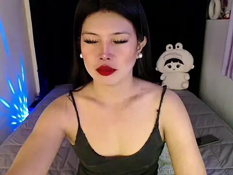 Snapshot of Angelic_Fuckerxxx chatting on 04.27.26 Angelic Fuckerxxx online show from 04.27.26