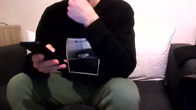 Snapshot of HotAlex500 chatting on 01.18.25 HotAlex500 online show from 01.18.25