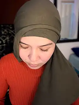 MatchedEyebrow online show from 04.17.26