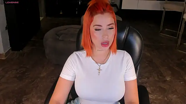 MadelineFox online show from 09.28.25