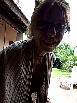 FrozenWaffle online show from 11.22.25