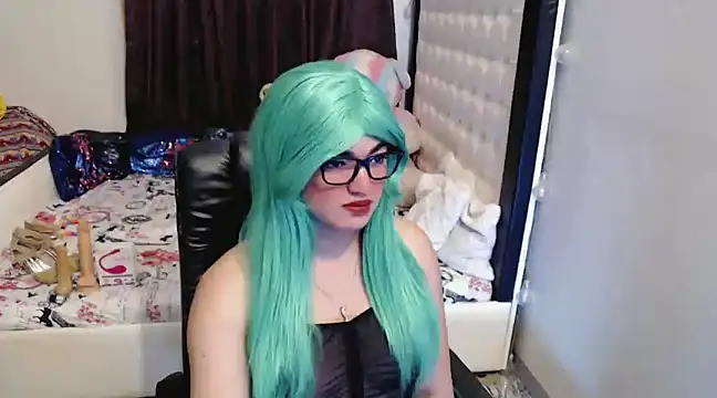 Goddess Sarah online show from 12.14.24