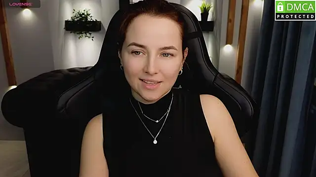 Snapshot of Mira_Mermayd chatting on 01.31.25 Mira Mermayd online show from 01.31.25