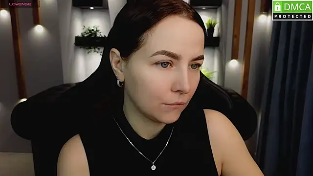 Snapshot of Mira_Mermayd chatting on 02.02.25 Mira Mermayd online show from 02.02.25