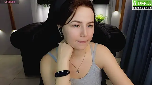 Snapshot of Mira_Mermayd chatting on 02.09.25 Mira Mermayd online show from 02.09.25