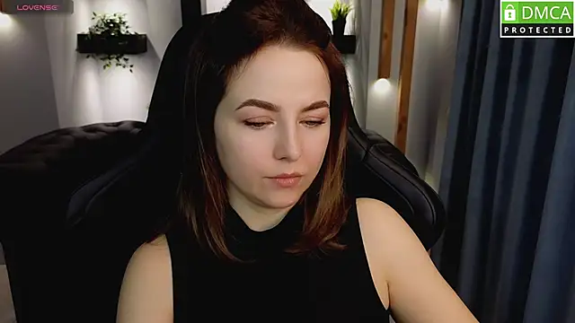 Snapshot of Mira_Mermayd chatting on 02.23.25 Mira Mermayd online show from 02.23.25