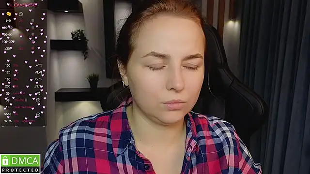 Snapshot of Mira_Mermayd chatting on 09.18.25 Mira Mermayd online show from 09.18.25
