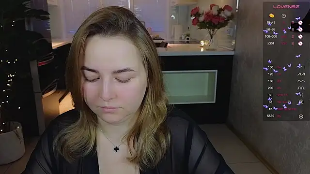 Snapshot of Mira_Mermayd chatting on 02.13.26 Mira Mermayd online show from 02.13.26