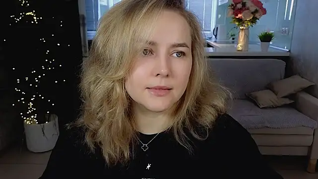 Mira Mermayd online show from 04.15.26