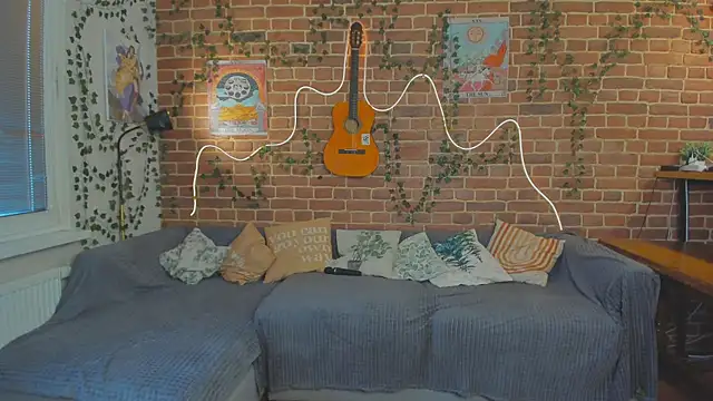 Snapshot of yamy_yamy_yamy chatting on 11.01.25 yamy yamy yamy online show from 11.01.25