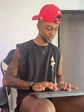 Snapshot of YeremiBrowm chatting on 02.27.25 YeremiBrowm online show from 02.27.25